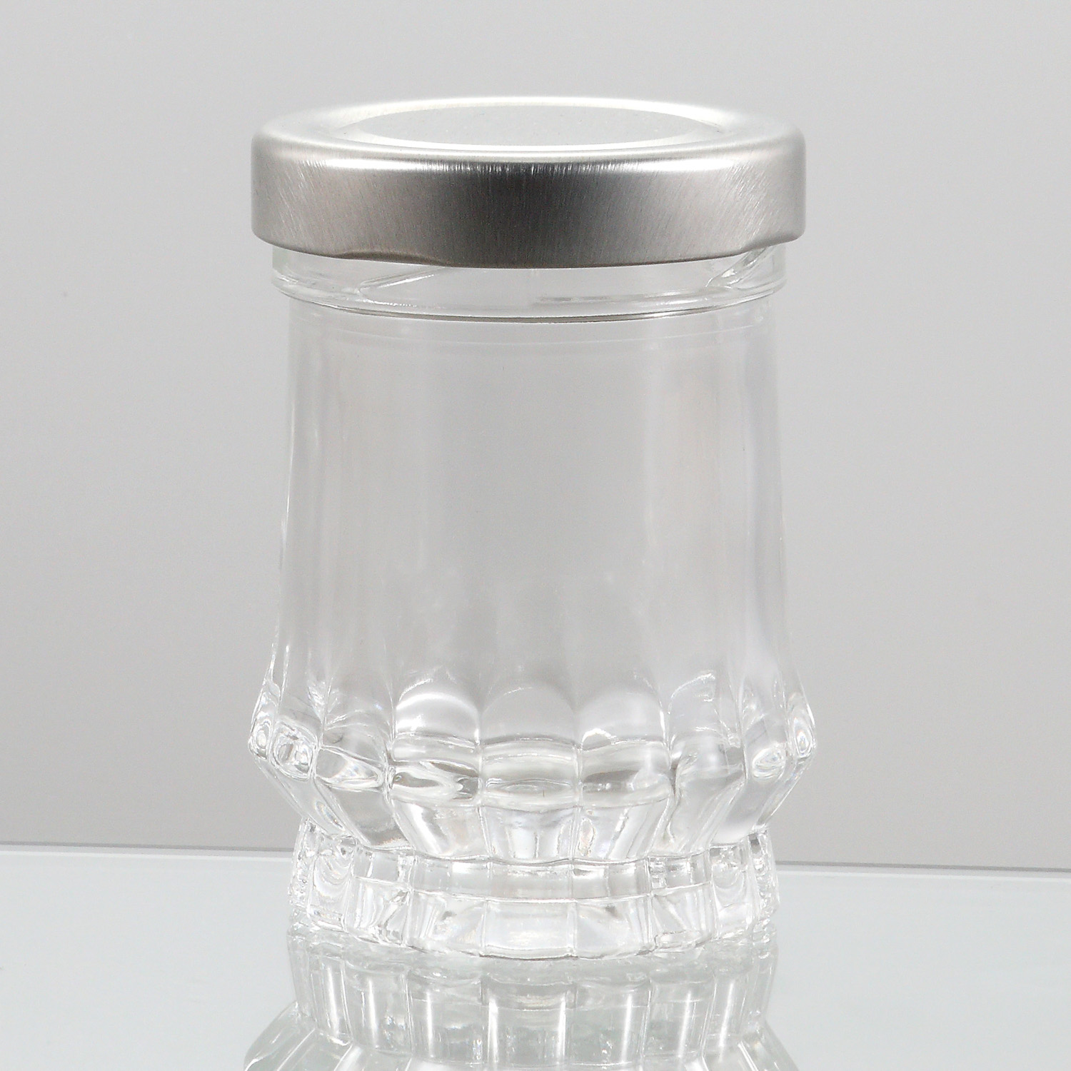 Wholesale Bird's Nest Packaging High Quality Round Empty Glass Jars Suppliers