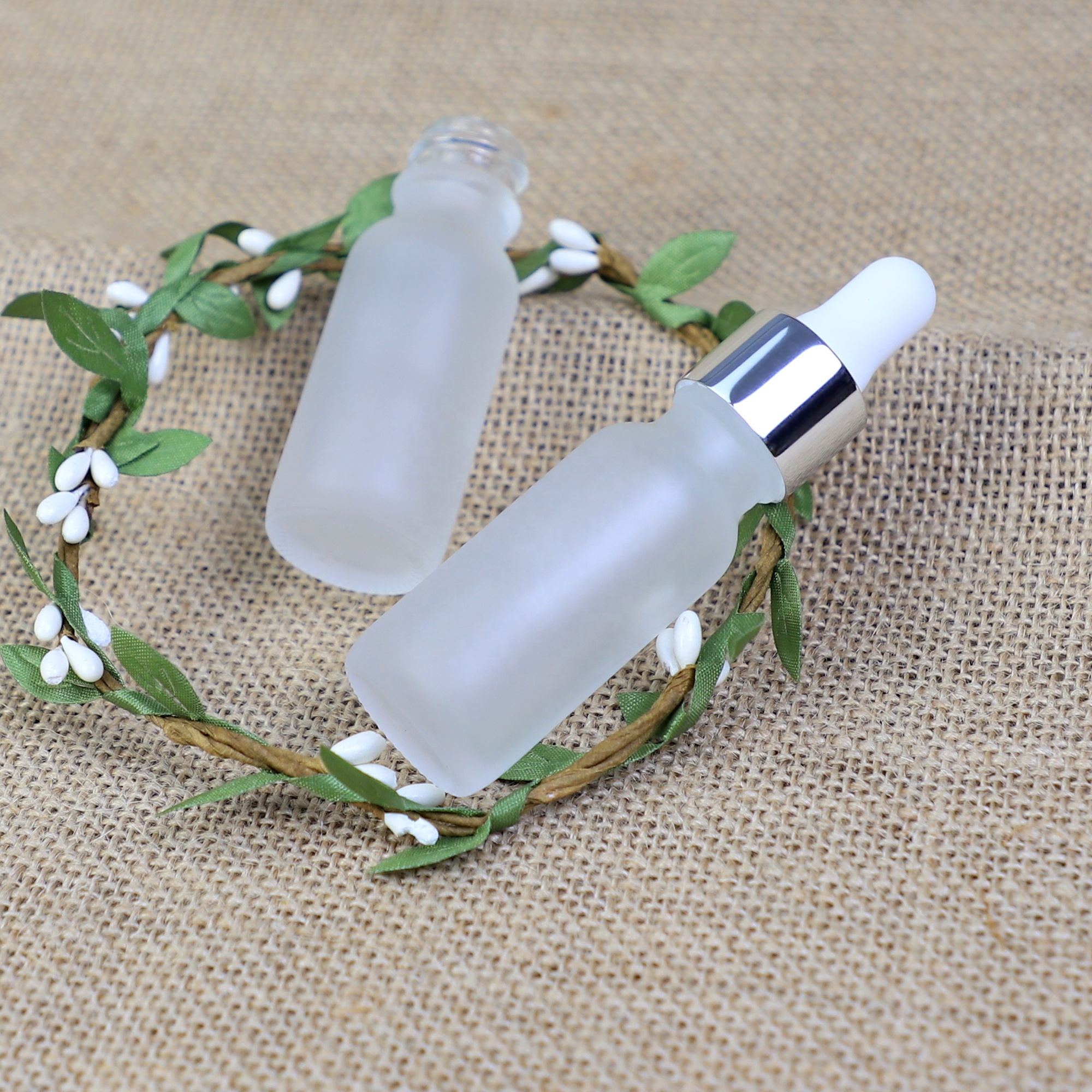 Wholesale Body Oil Bottle 15ml Frosted Boston Round Glass Bottle With Aluminum Dropper