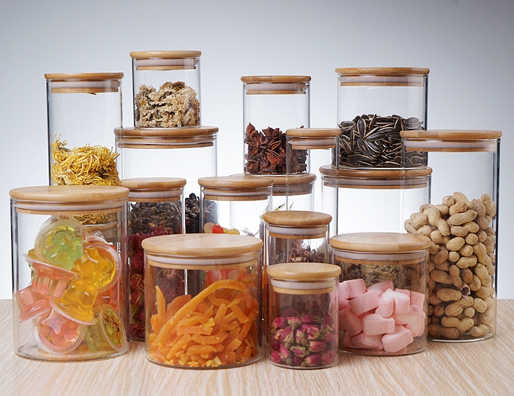Wholesale Borosilicate Glass Storage Jar Wooden Top Food Storage Bottle Candy Jar With Wooden Lid