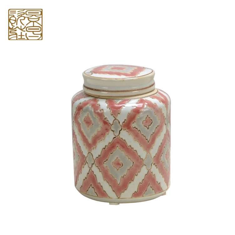 Wholesale Chinese cream porcelain luxury custom ceramic storage jar