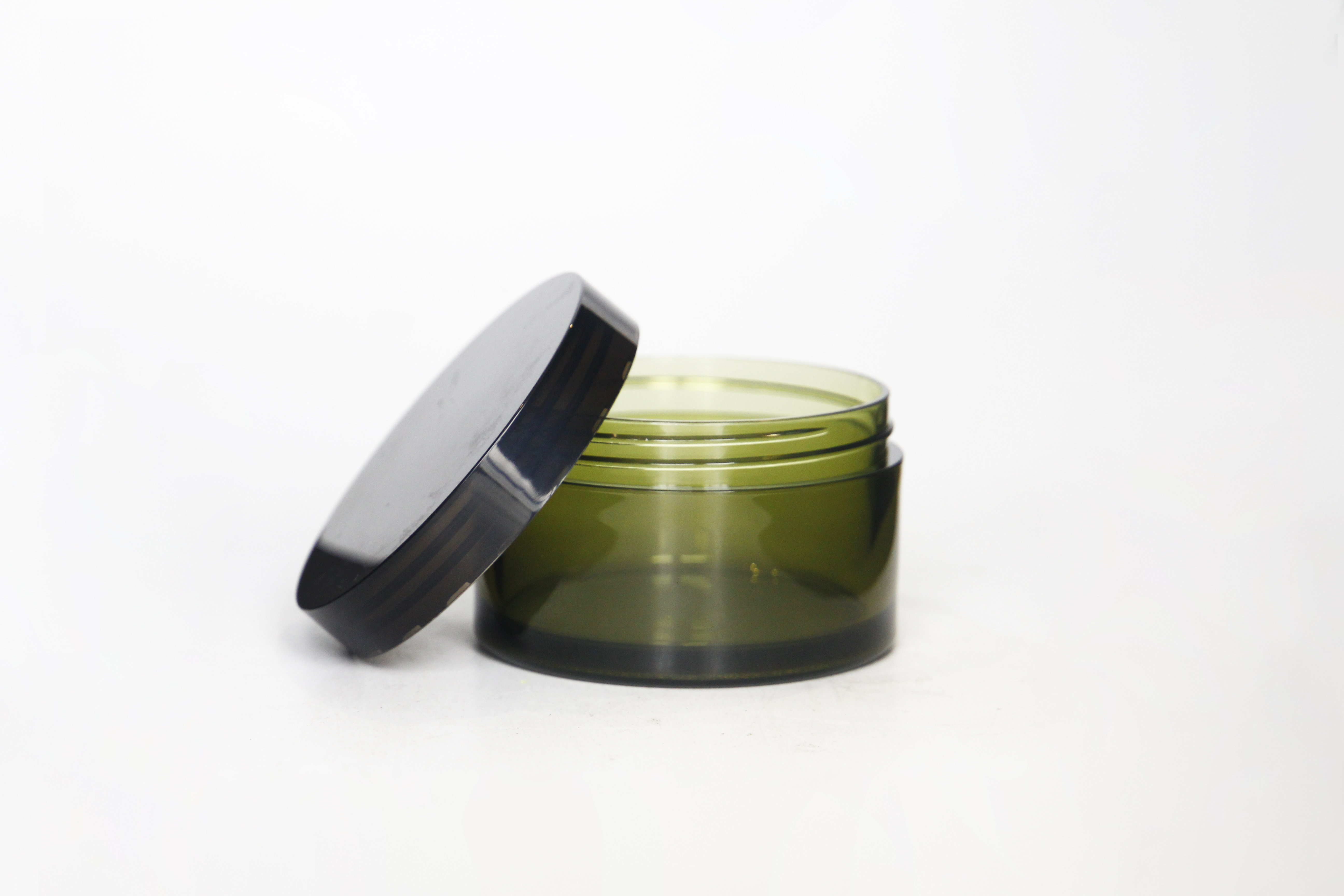 Wholesale Clear Round Plastic Cosmetic Jars with Screw Caps for Skincare 250ML 300ML 200ML 100ML