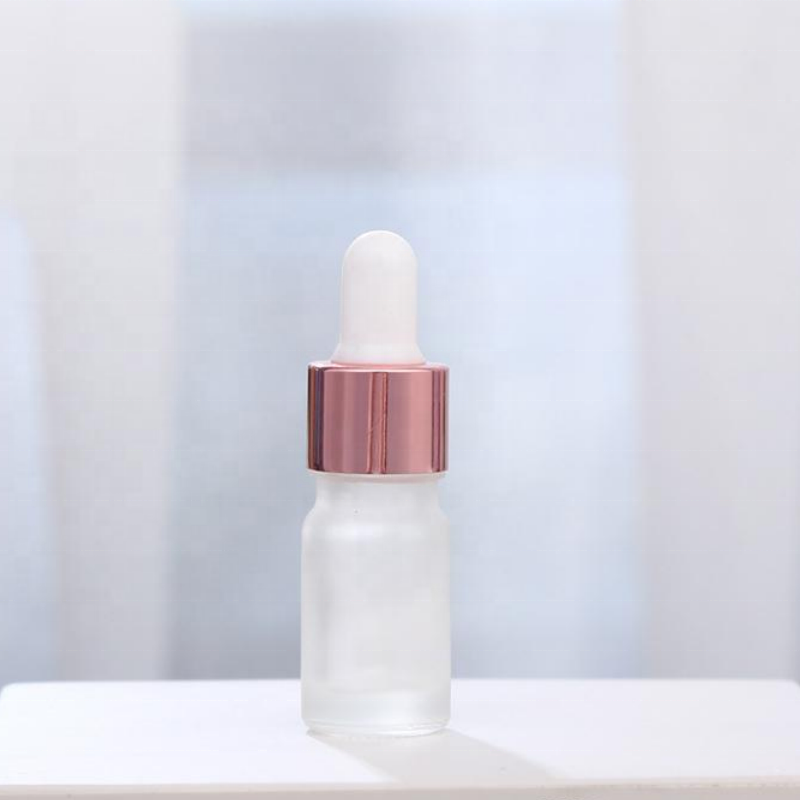 Wholesale Colored Essential Perfume Mini Glass Dropper Bottles 5ml 10ml 15ml