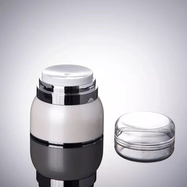 Wholesale Cosmetic Containers Frosted Clear Glass Cream Jar with wooden lid