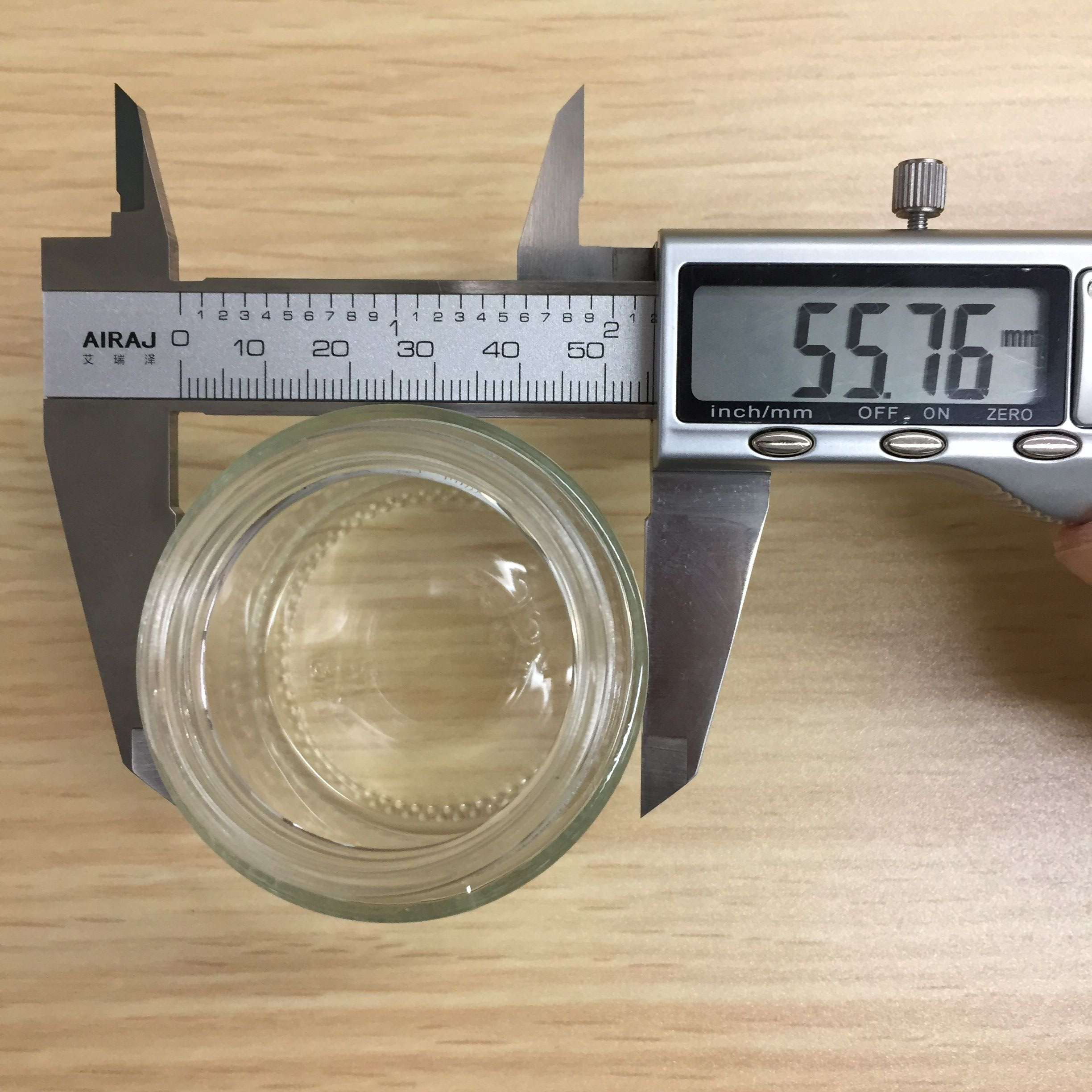 Wholesale Cosmetic Face Cream Jar and Glass Cream Storage Jar with Plastic Lid for Personal Use