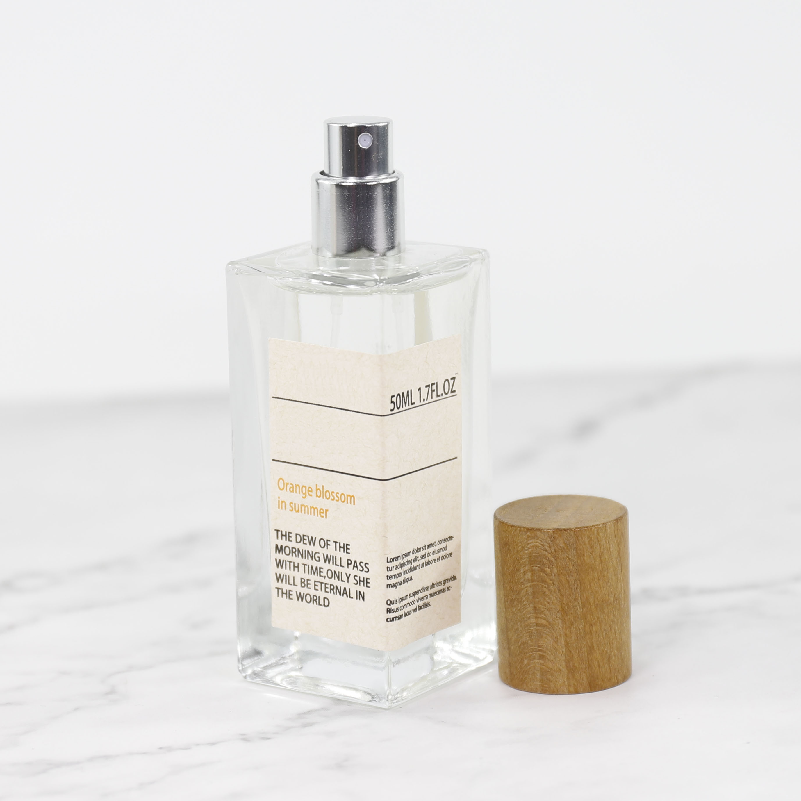 Wholesale Cosmetic Packaging 50ml Spray Glass Perfume Bottle With Bamboo Cover