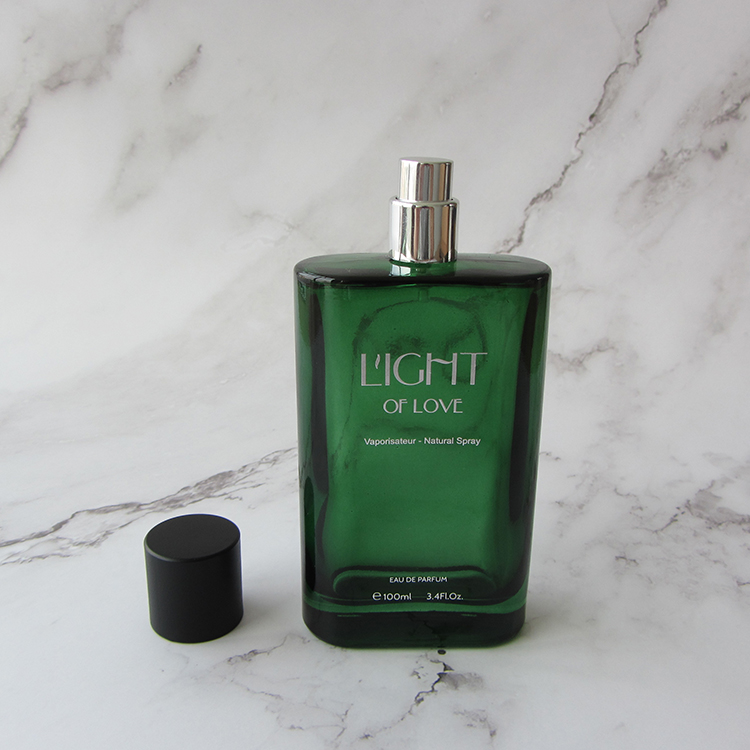 Wholesale Custom Design Empty Luxury Square Black Spray Rectangle Refillable Fancy 100ml Glass Perfume Bottle