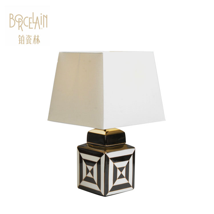 Wholesale Custom Retro Black And White Pattern Ceramic Canister