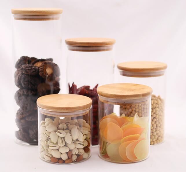 Wholesale Custom Storage High Borosilicate Glass Jars With Bamboo Wood Lids Clear Sealed Glass Containers Pantry Food Canister