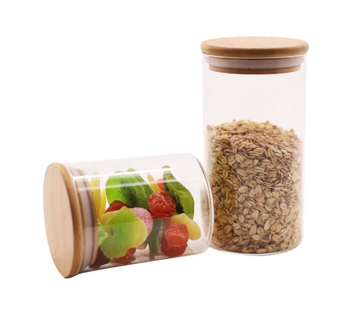 Wholesale Custom Storage High Borosilicate Glass Jars With Bamboo Wood Lids Clear Sealed Glass Containers Pantry Food Canister