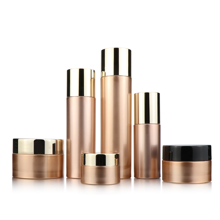 Wholesale Customizable Full Size Cosmetic Packaging Glass Bottle Set