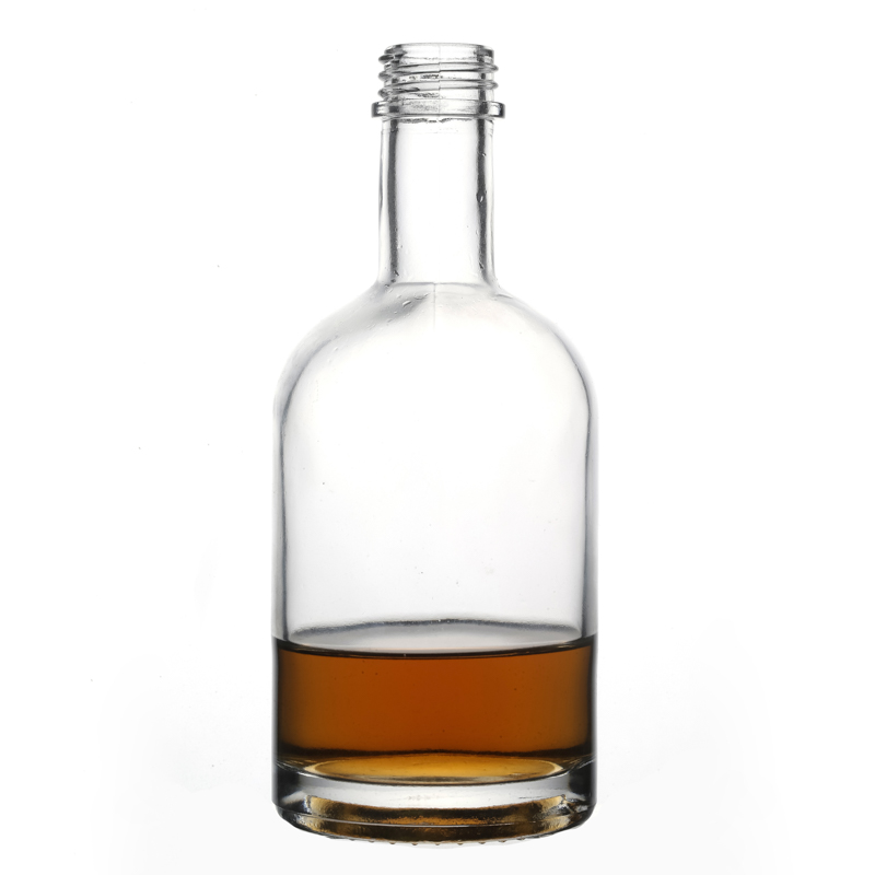 Wholesale Customize High Quality Empty Clear Round Glass Vodka Bottle for Liquor 700ml
