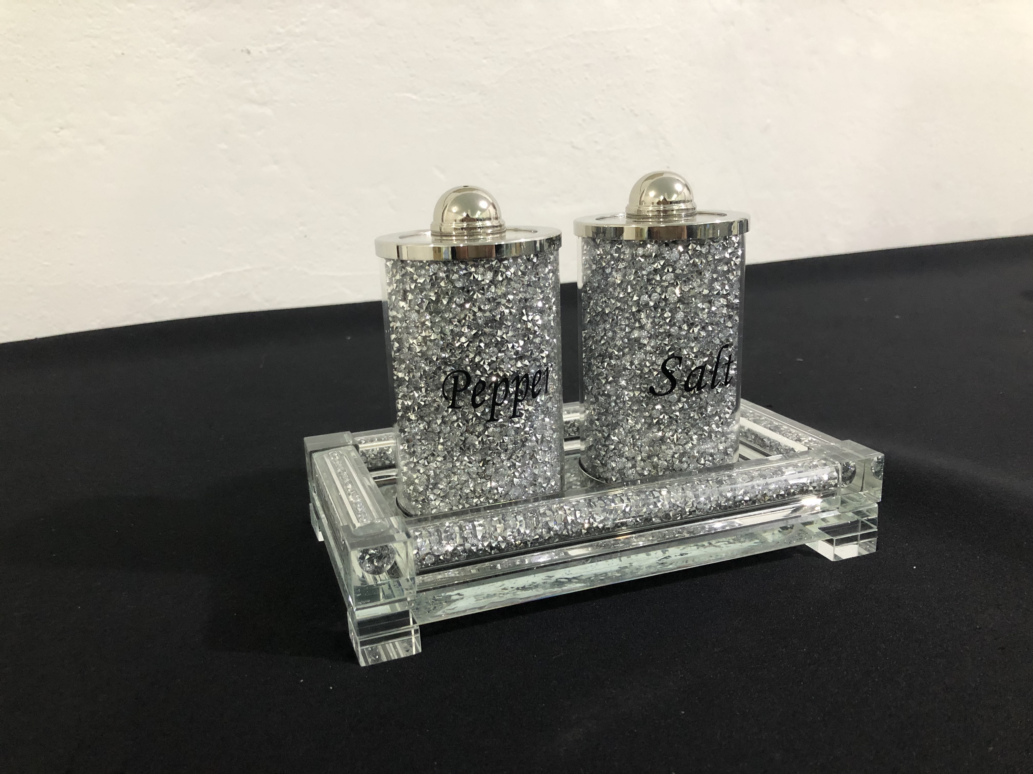 Wholesale Customize Spice Storage Jar Pepper Spice crushed diamond Kitchen With glass tray