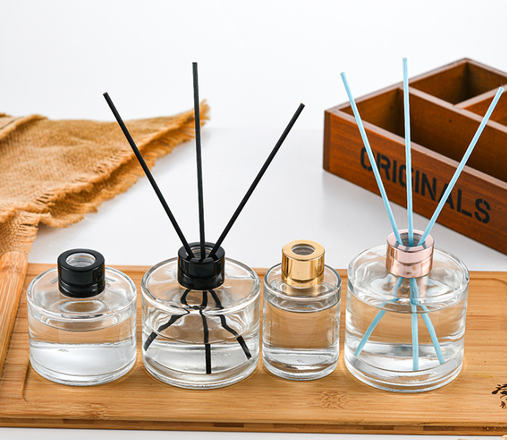 Wholesale Customized 100ml 200ml Clear Empty Luxury Aroma Reed Oil Perfume Diffuser Bottle Glass with gift box