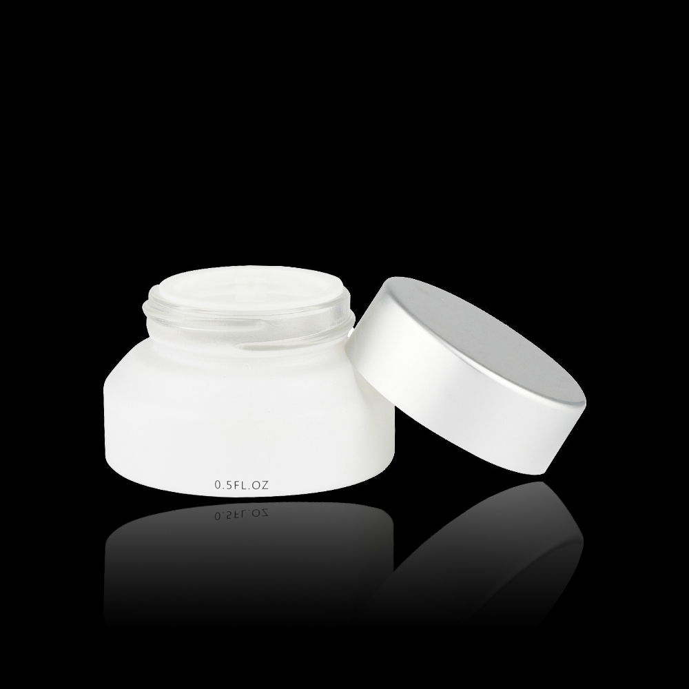 Wholesale Customized High Quality 15g Clear Round Straight Sided Glass Jars With Lid For Skincare