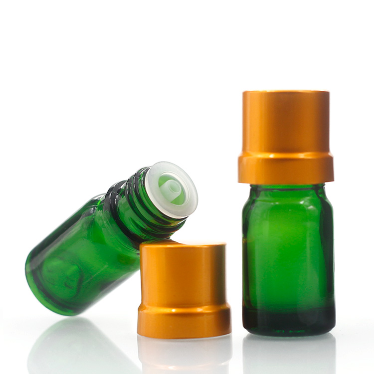 Wholesale Eco-friendly Design Empty 30ml Green Cosmetic Glass Bottle Essential Oil Glass Dropper Bottle For Cosmetic Packaging