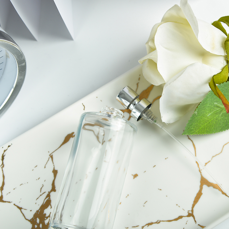 Wholesale Ecofriendly Mini Spray Pump Bottles Luxury Perfume Bottle 100ml Glass Recycled Ready To Ship