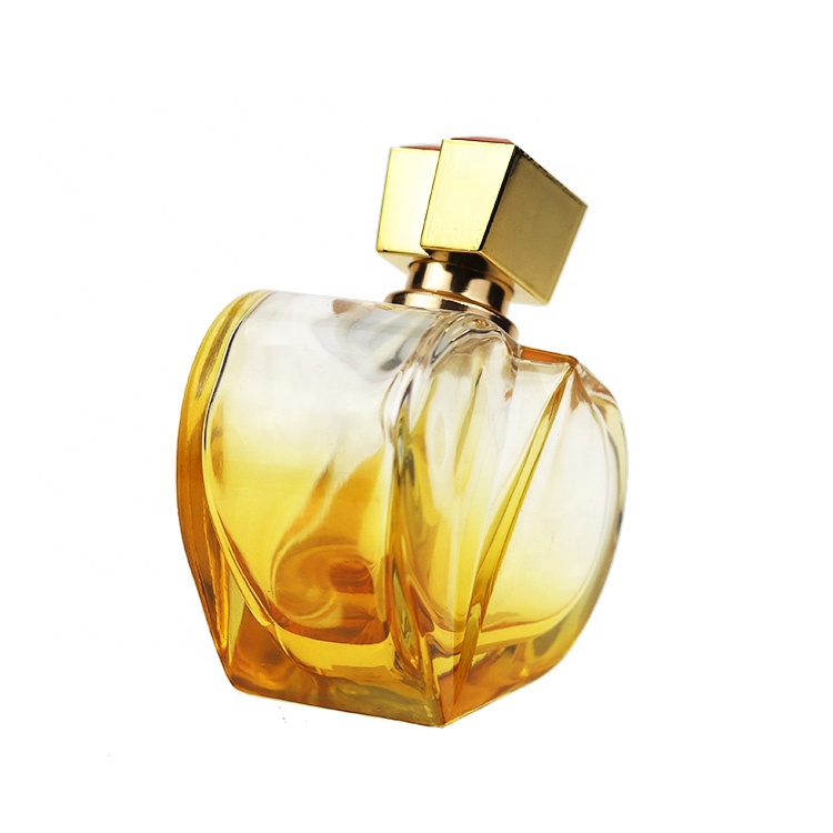 Wholesale Elegant Heart Shaped Gold Portable Perfume Bottle 80 ml For Women