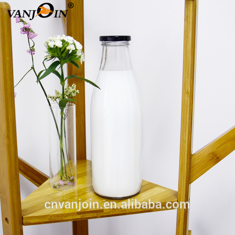 Wholesale Empty 1000ml 1 Liter Clear Glass Banana Flavored Milk Round Glass Bottle With Lug Cap