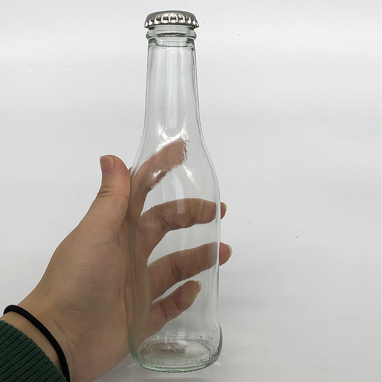 Wholesale Empty Flavored Beverage Flint Glass Tonic Water Bottle 200ml With Crown Cap