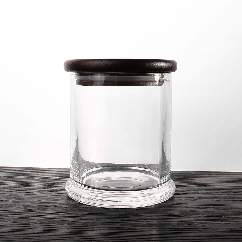 Wholesale Empty Four Size Clear Storage Canister Glass Candle Jar with Wooden Flat Lid
