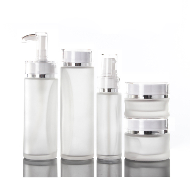 Wholesale Empty Luxury Clear 40ml 100ml 120ml Glass Cosmetic Lotion Packaging Bottle