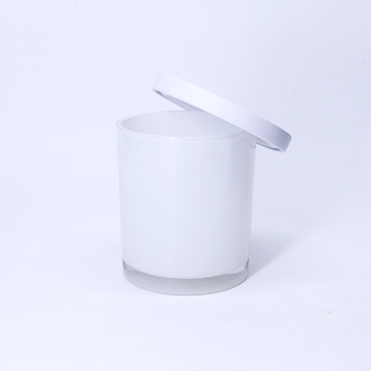 Wholesale Empty Luxury Matte Black Frosted Glass Candle Jar With Lid
