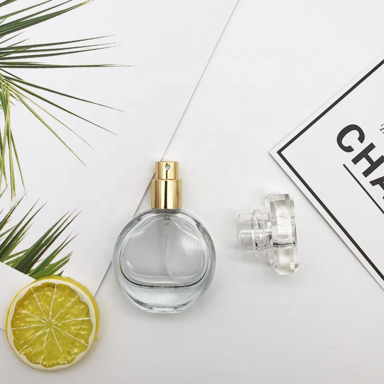 Wholesale Empty Miniature Premium Portable Clear Flat Round Perfume Glass Spray Bottle
