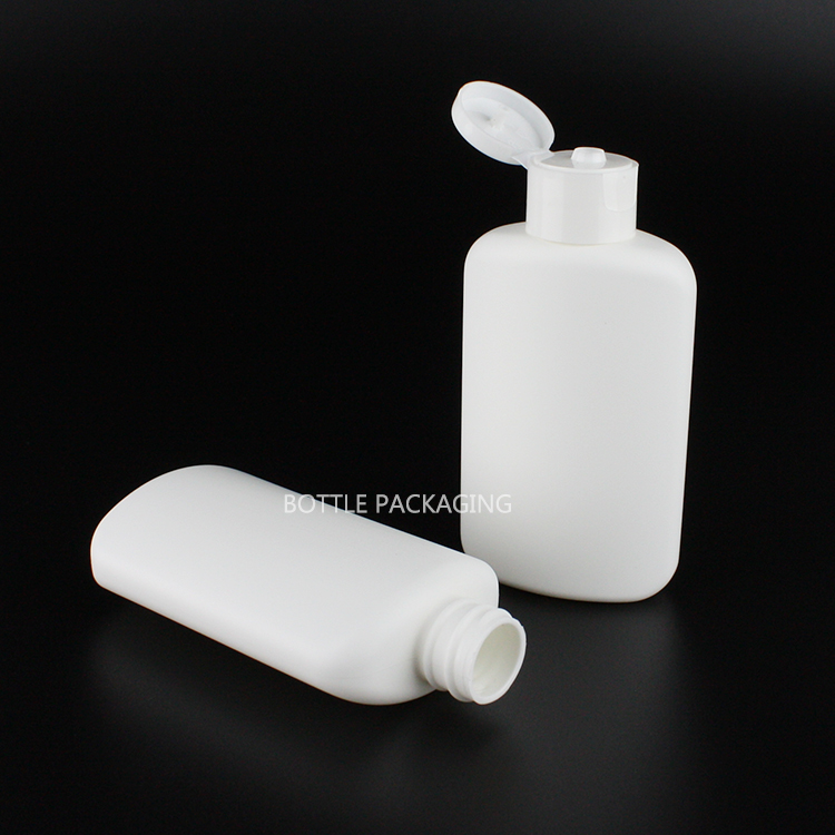 Wholesale Empty Small HDPE Flat Chemical 60ml Plastic Bottles