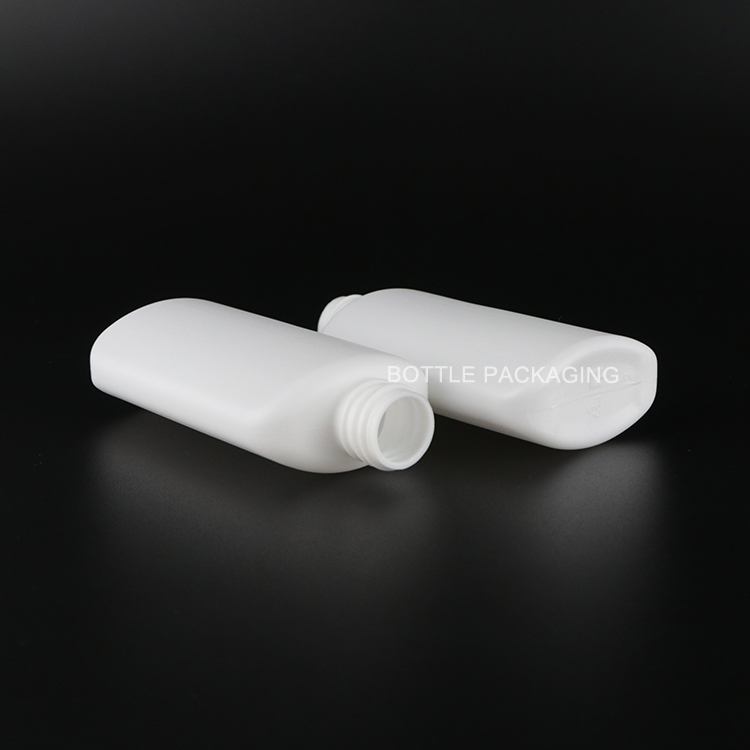 Wholesale Empty Small HDPE Flat Chemical 60ml Plastic Bottles