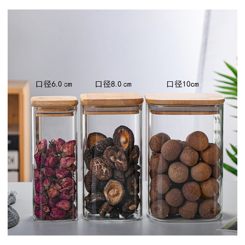 Wholesale Factory Borosilicate Glass Jar Storage Candy Cookie Food Storage Grain Glass Jar Airtight Bamboo Lid
