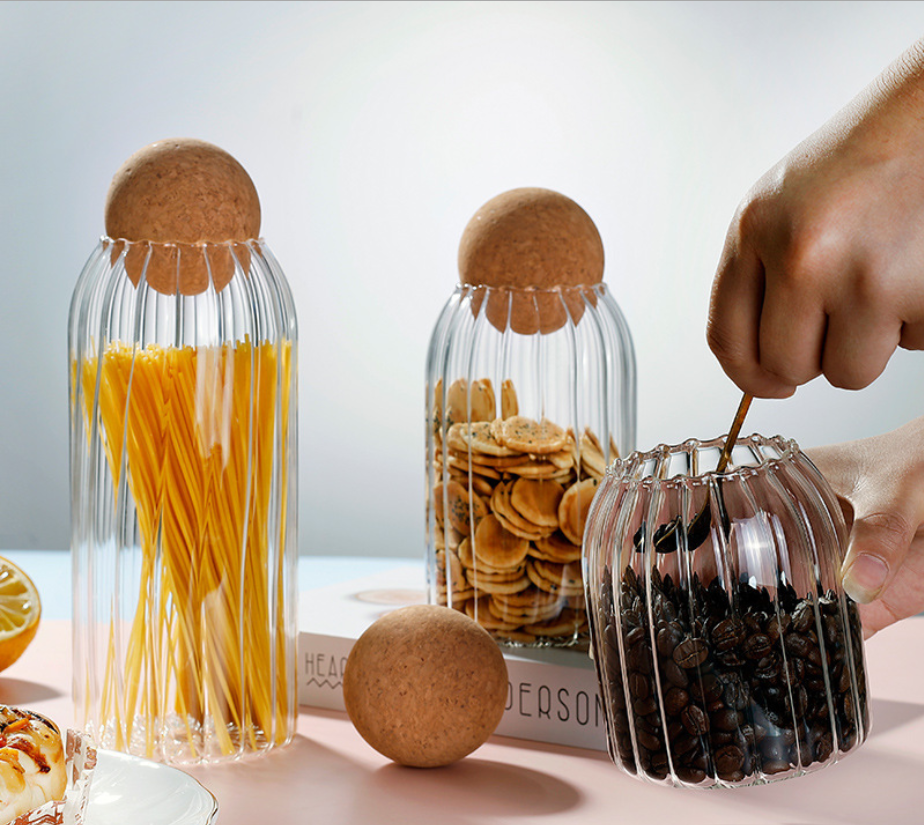 Wholesale Factory Cork Ball Stopper transparent glass candy container Storage Jars Wood Lid Cork Ball Stopper