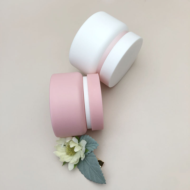 Wholesale Factory Round PP Plastic Cream Jar Cosmetic Empty Jar cute cosmetic jars plastic