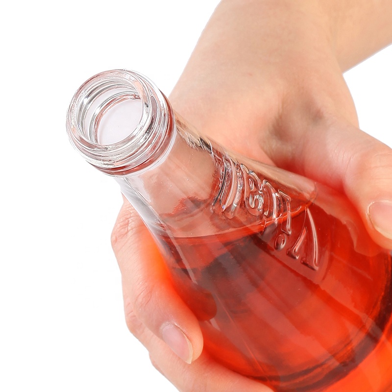 Wholesale Fashion Bulk Empty hot stamping 500ml juice beverage glass bottle