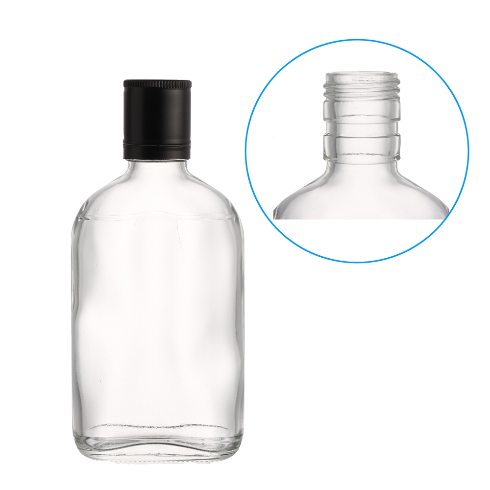 Wholesale Flat Bottles Custom Color Amber Clear Glass Bottle Hip Flask for Vodka Whisky Spirit Liquor