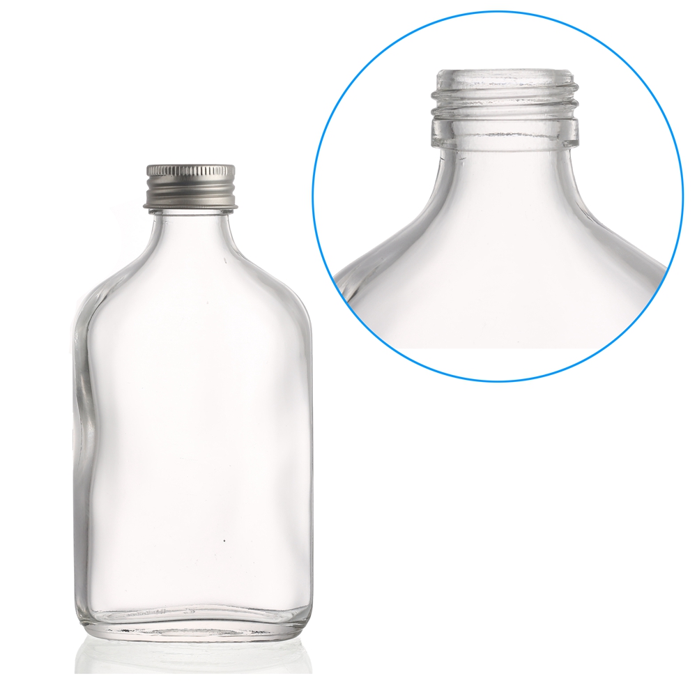 Wholesale Flat Bottles Custom Color Amber Clear Glass Bottle Hip Flask for Vodka Whisky Spirit Liquor