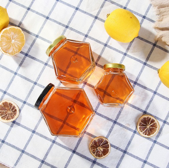 Wholesale Flat Six Glass Sealed Jar Jam Vegetable Bird's Nest Jar 380ml Honey Jar Bamboo Wooden Lid