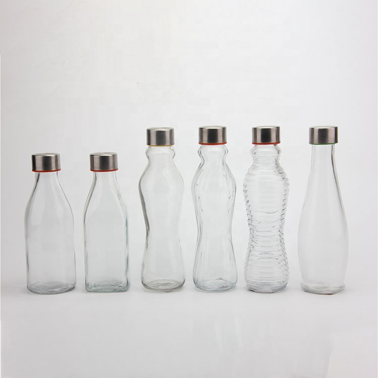 Wholesale Food Grade Calcium Sodium Glass Bottle for Wine Beverage with Metal Lid