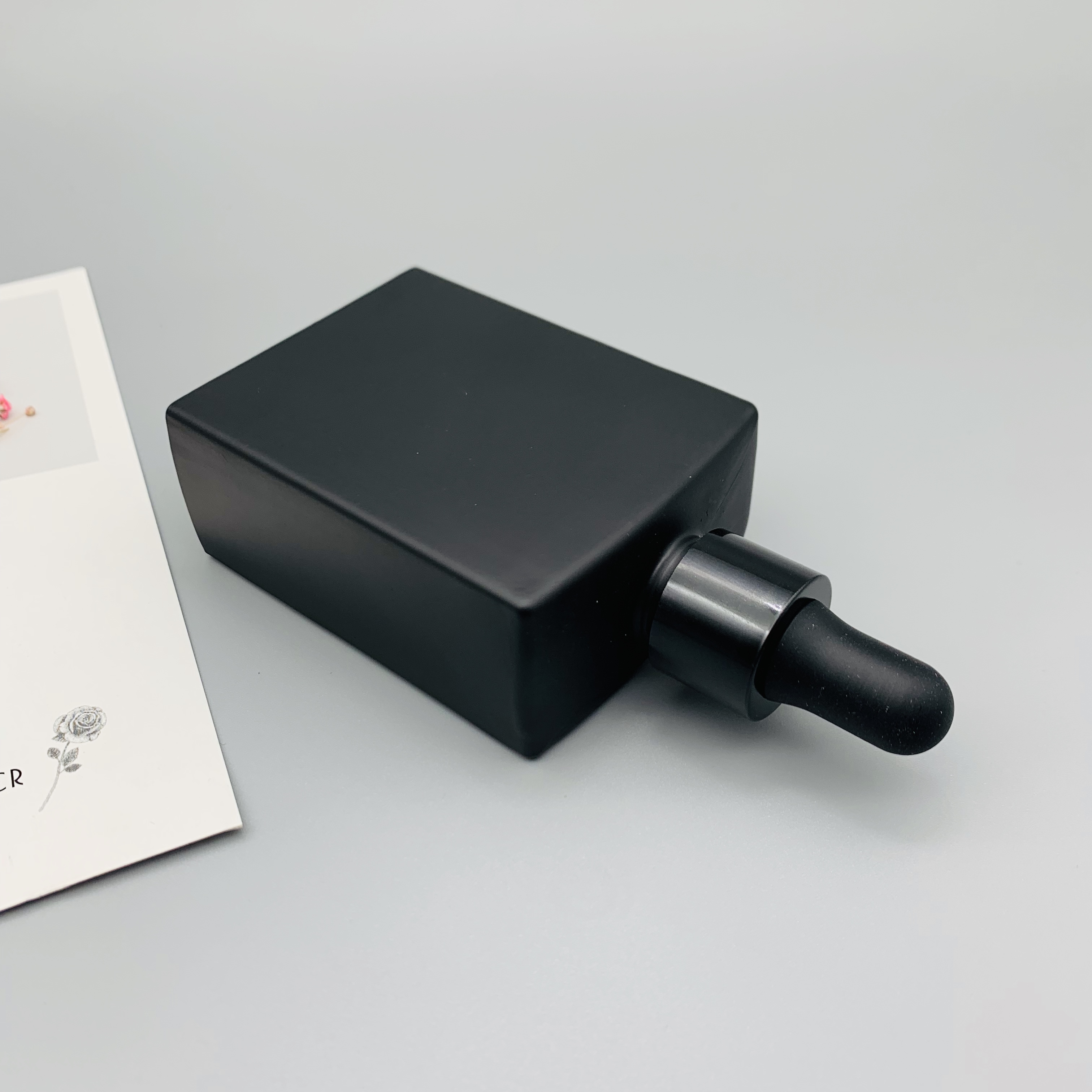 Wholesale Free Sample 30Ml 50ML 100ML Glass Square Dropper Bottle With Dropper