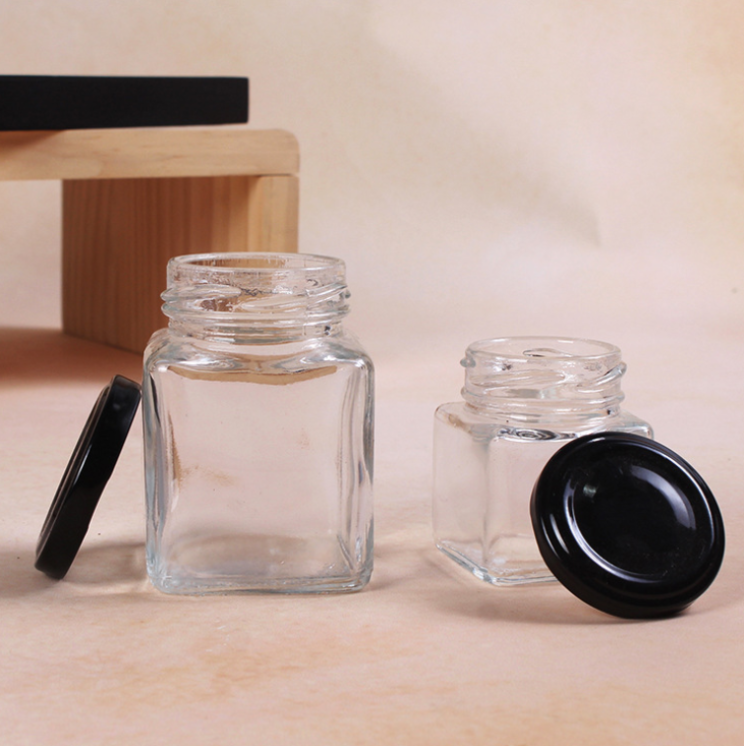 Wholesale Glass Storage Jars Kitchen Food Glass Honey Jar With Customized Logo