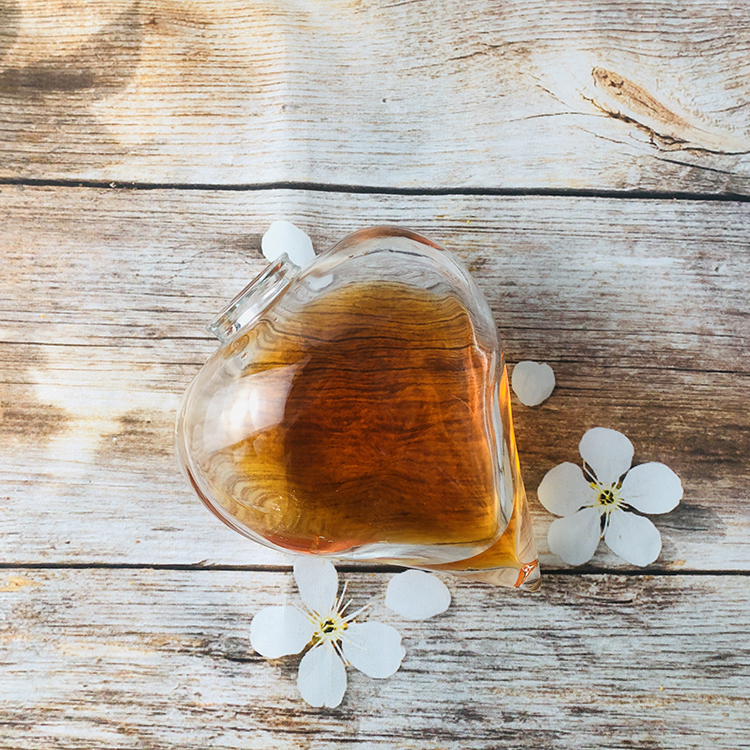 Wholesale Heart Shape Rum bottle Sizes Extra Flint Glass Liquor Bottle