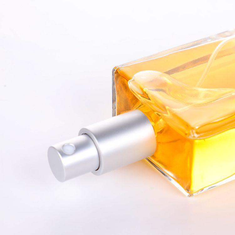 Wholesale High Quality Luxury Empty Refillable Glass Perfume Bottles 100ml