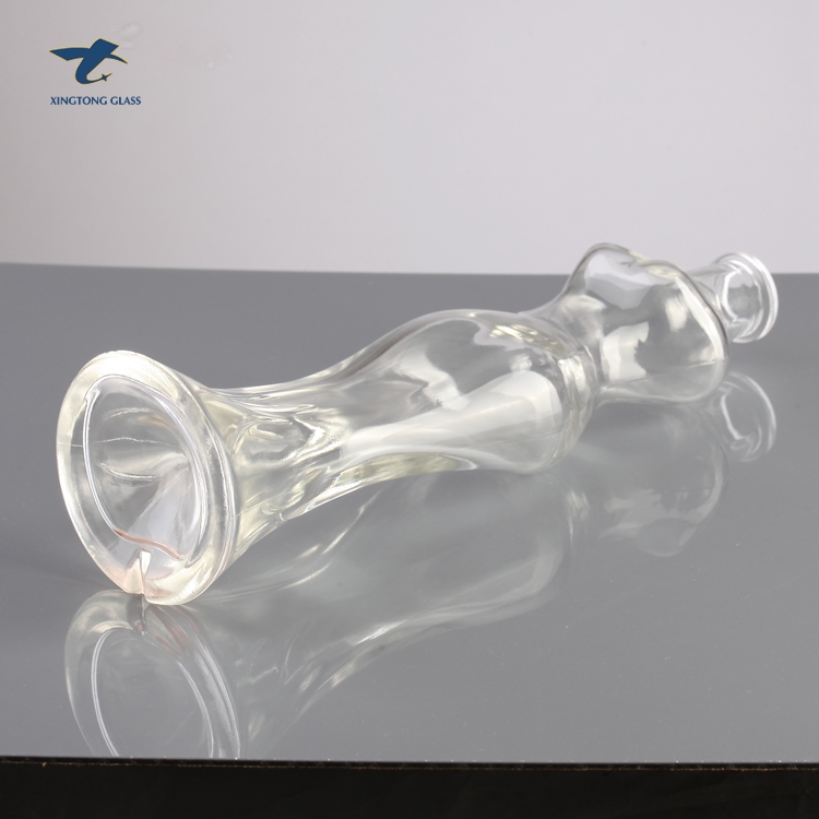 Wholesale Lead-Free Elegant Women Body Shaped Glass Bottle For Stopper