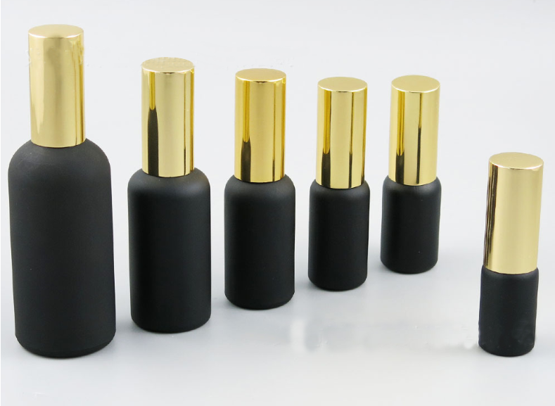 Wholesale Luxury 5ml 10ml 15ml 20ml 30ml 50ml 100ml Matte Black Cosmetic Glass Spray Bottle with Pump Sprayer