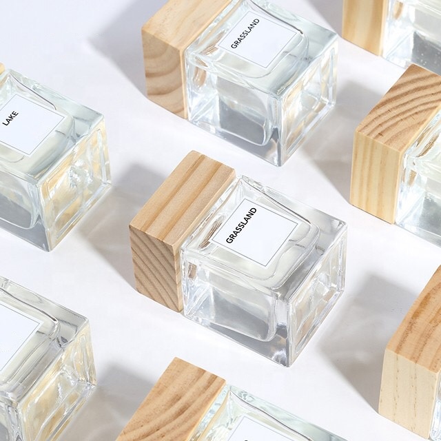 Wholesale Luxury Diffuser Cap Cover Container Supplies Empty Glass Reed Diffuser Bottles