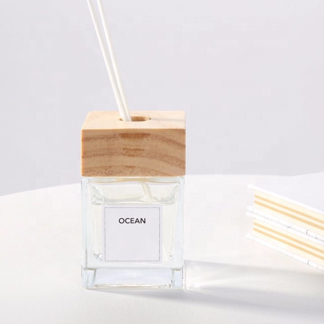 Wholesale Luxury Diffuser Cap Cover Container Supplies Empty Glass Reed Diffuser Bottles
