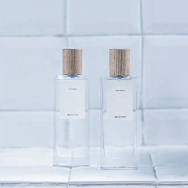 Wholesale Luxury Refillable Custom Empty Crystal 30ml 50ml 100ml Wooden Cap Glass Spray Perfume Bottles