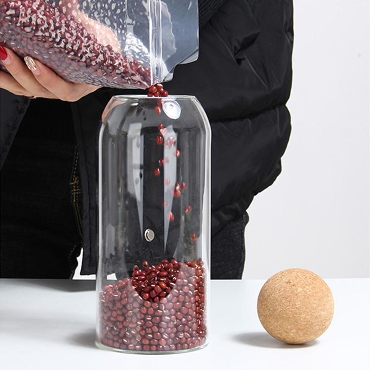 Wholesale Manufacture High Borosilicate Home Kitchen Food Storage Straight Shaped Glass Jar With Cork Lid