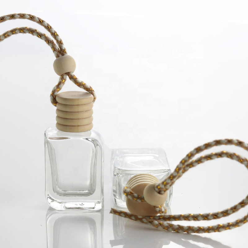 Wholesale Mini 15ml Empty Hanging Diffuser Car Perfume Glass Bottle With Wooden Lid (CG04)