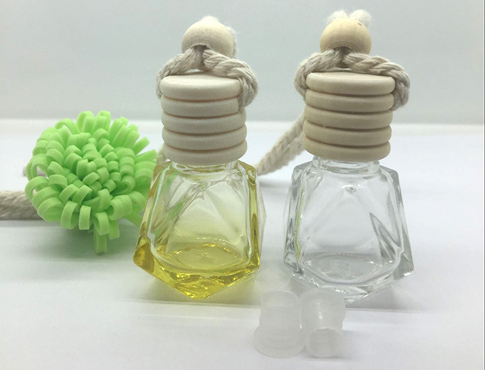 Wholesale Mini size Hanging Car Perfume Bottles For Glass