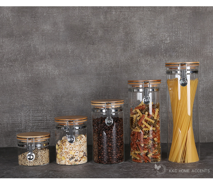 Wholesale Multi Styles Hot Sale Heat Resistant Glass Jars With Bamboo Snap Joint Lids For Kitchen Spice Grains